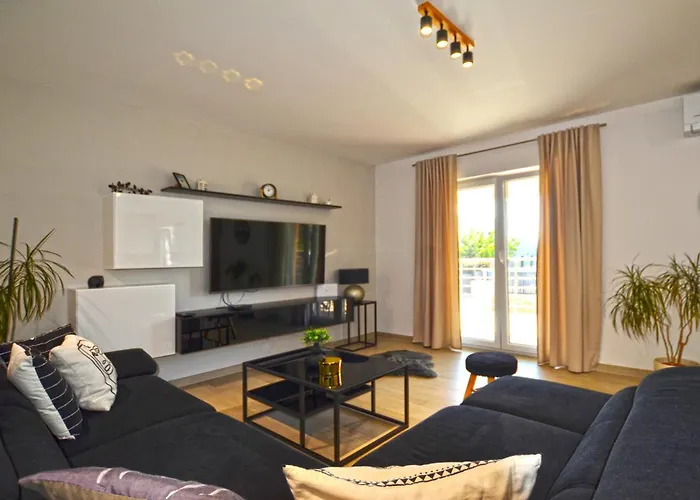 Apartman Golden Horizon Bale