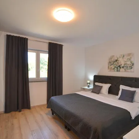 Apartment Golden Horizon